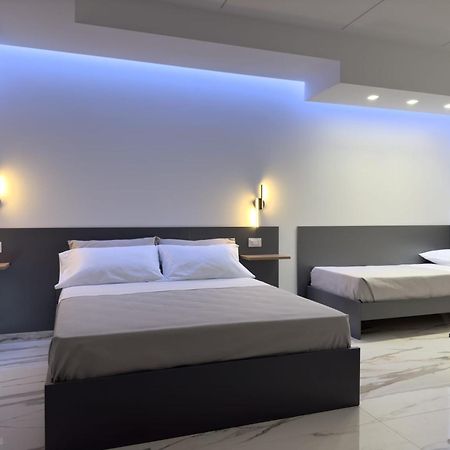 B&B Arcade Luxury Montepaone Lido Exterior foto